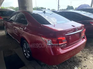 Lexus ES 350 2010 Red