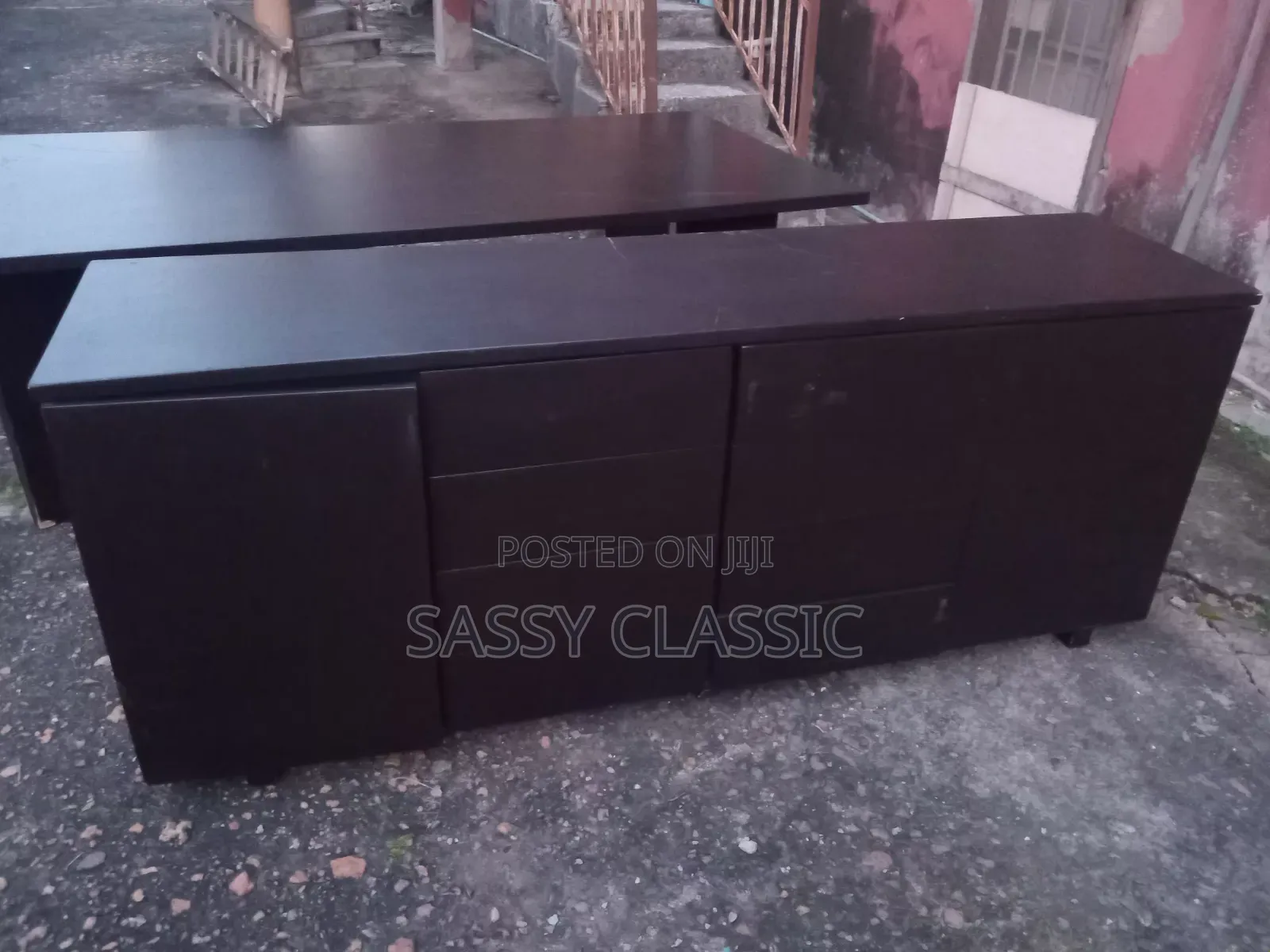 Cabinet 8 FTS Wide