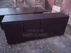Cabinet 8 FTS Wide