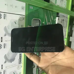 Apple iPhone 12 64 GB Black