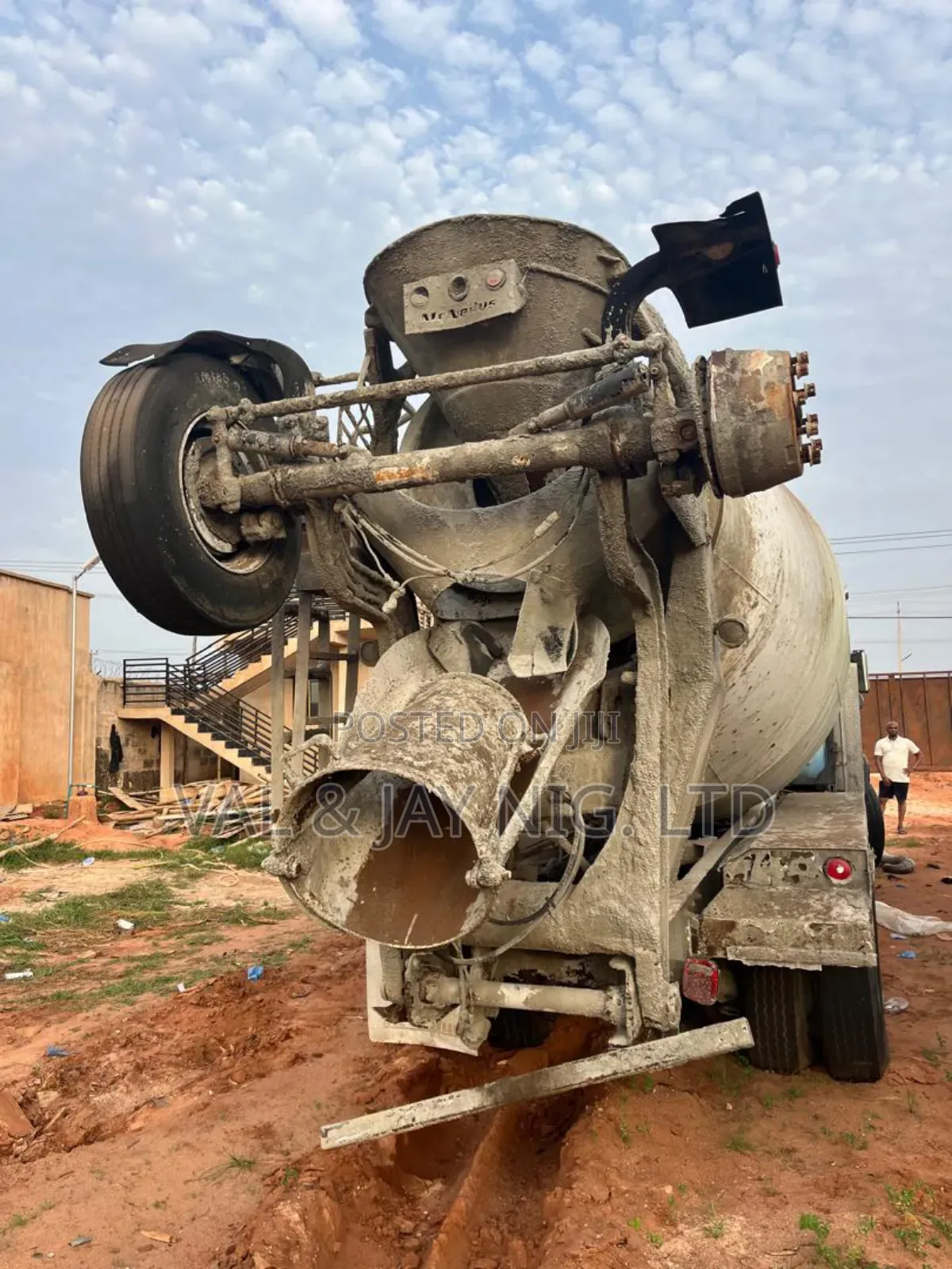 9 Cubic Meter Mobile Concrete Mixer - Foreign Use