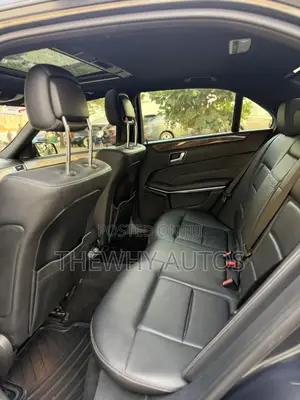 Mercedes-Benz E350 Base 4dr Sedan RWD (3.5L 6cyl 7A) 2014 Gray
