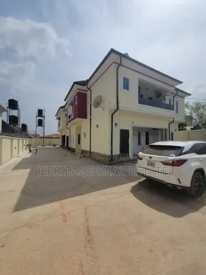 2bdrm Block of Flats in Isokan Estate Akobo, Ibadan for rent