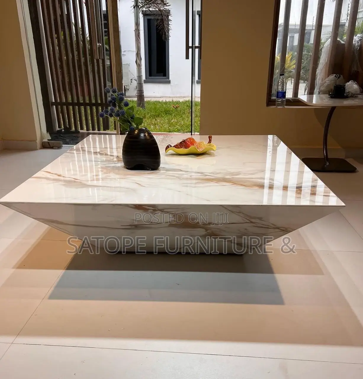 High Quality Luxury Center Table