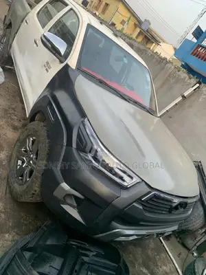 Exterior Upgrade Toyota Hilux From 2010 to 2022 Available