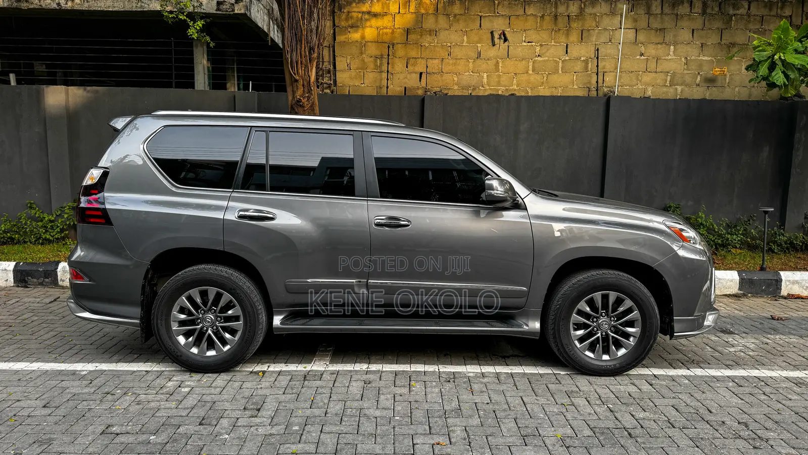 Lexus GX 460 Luxury 2015 Gray