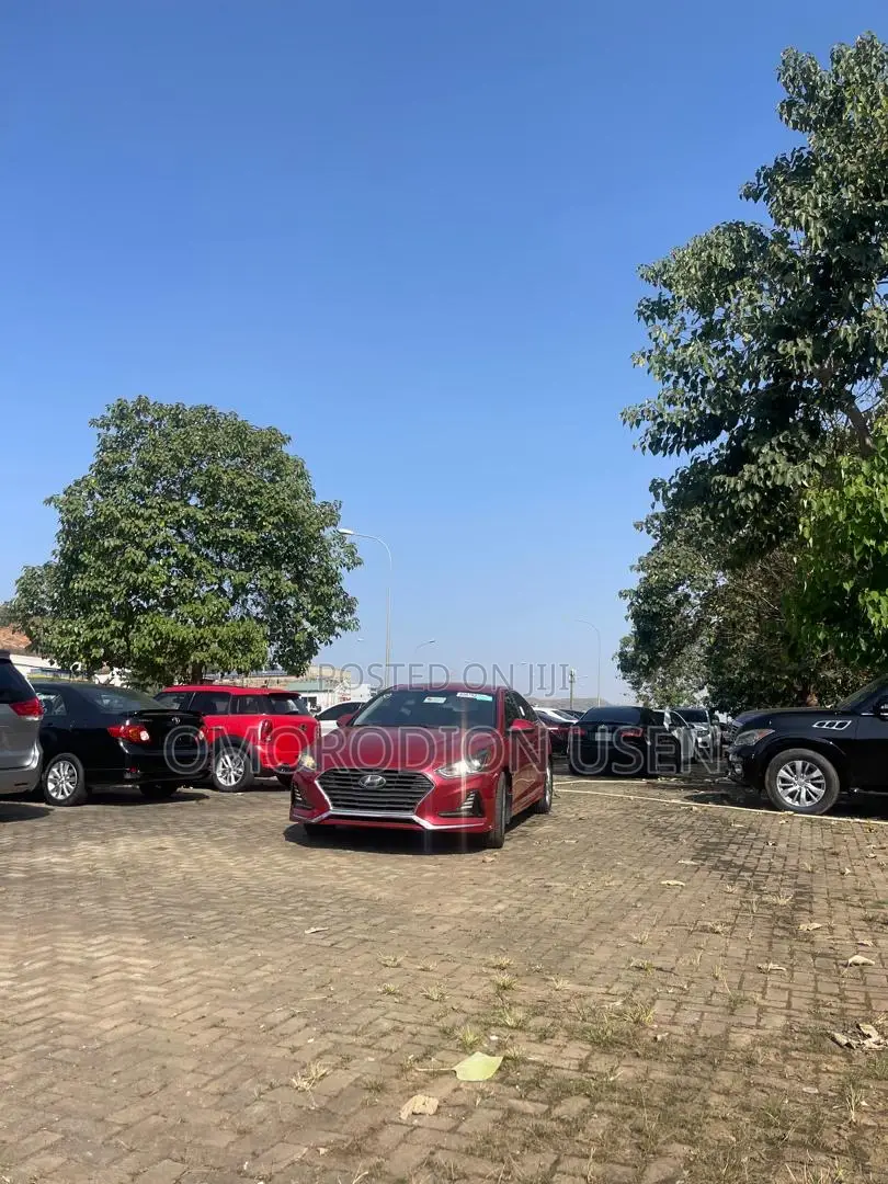 Hyundai Sonata 2018 Red