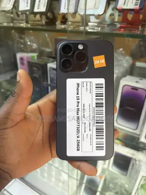 Apple iPhone 15 Pro Max 256 GB Black