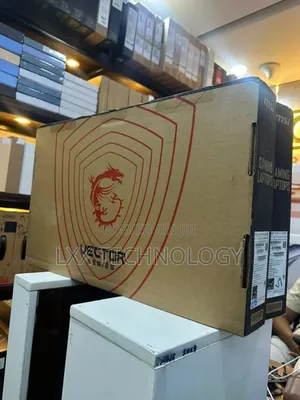 New Laptop MSI Vector 16 HX AI A2XWIG 32GB Intel Core Ultra 9 SSD 1T
