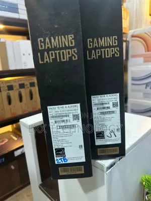 New Laptop MSI Vector 16 HX AI A2XWIG 32GB Intel Core Ultra 9 SSD 1T