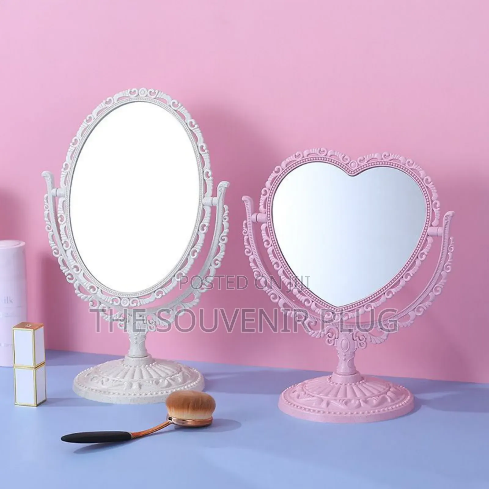 Swinging Head Mirror