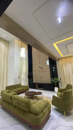 5bdrm Duplex in Woji Estate for sale