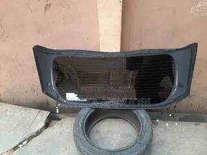 Lexus Rx 330 2007 Boot Glass