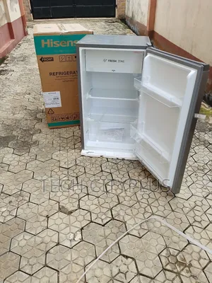 Brand New Hisense 90l Refrigerator Bbq7n Compact Size