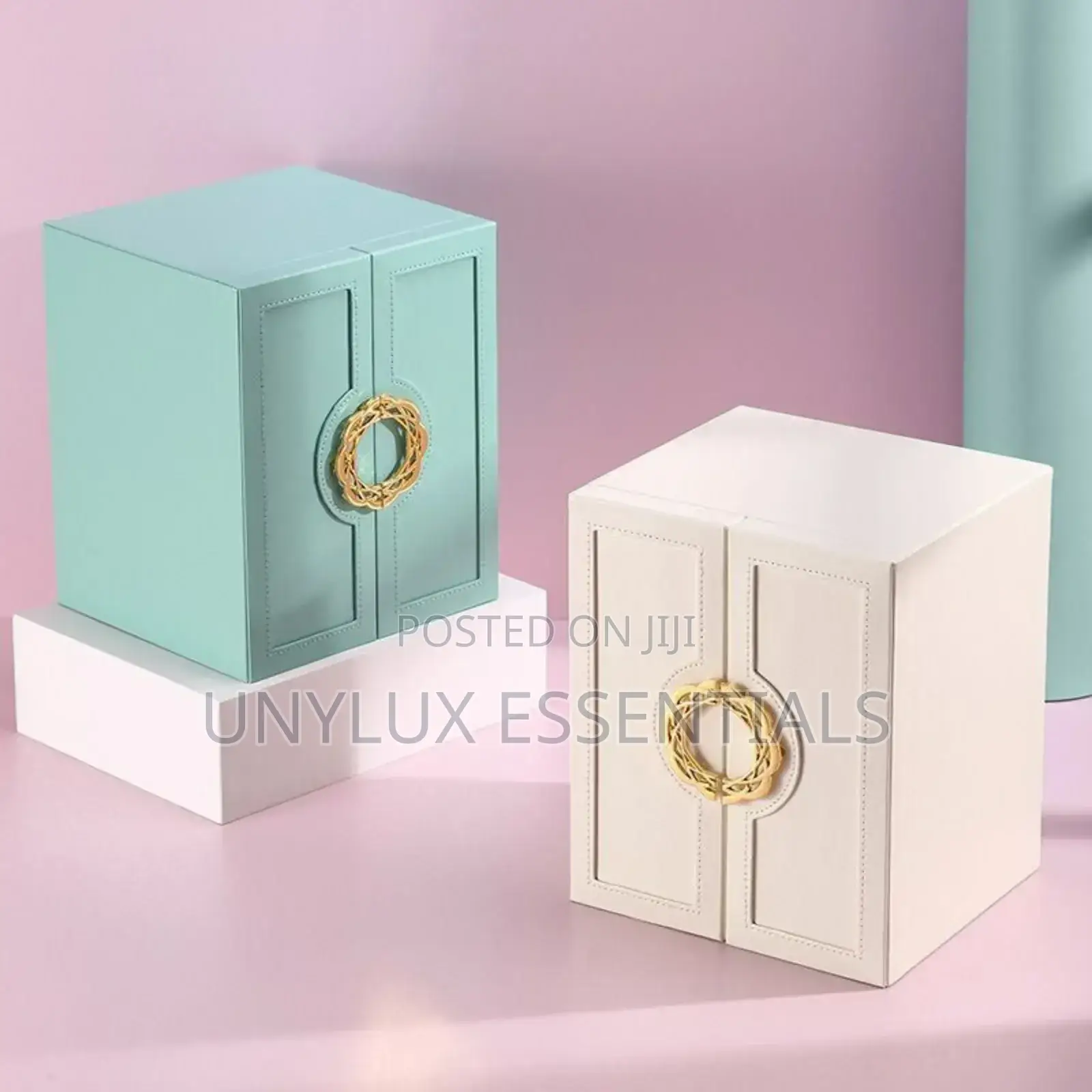 Multi-Layer Large-Capacity Leather Jewelry Storage Box