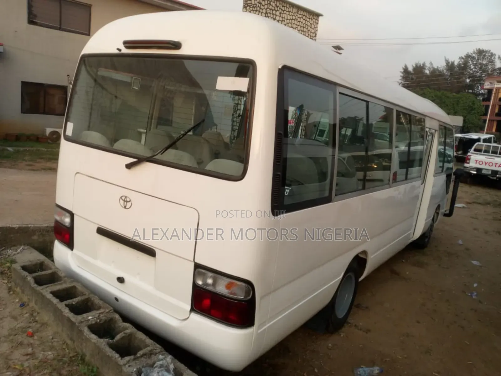Toyota Coaster 2013 White