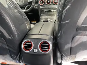 Mercedes-Benz GLC-Class 2018 White