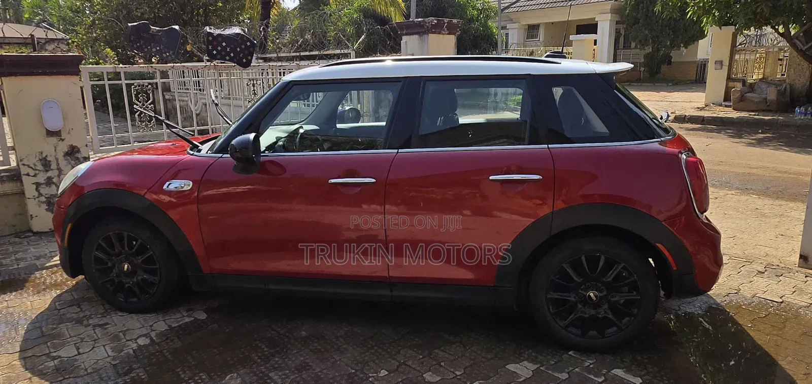 Mini Cooper 2017 Red