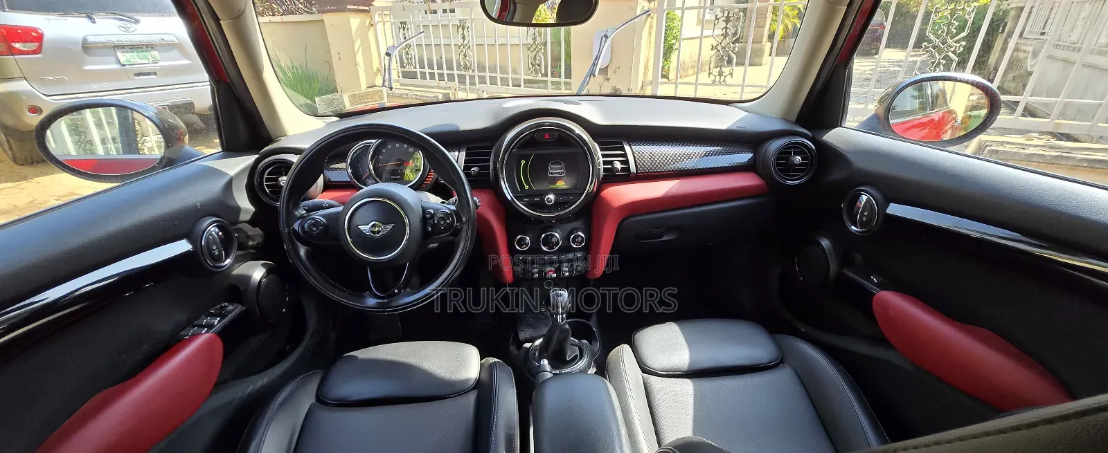 Mini Cooper 2017 Red