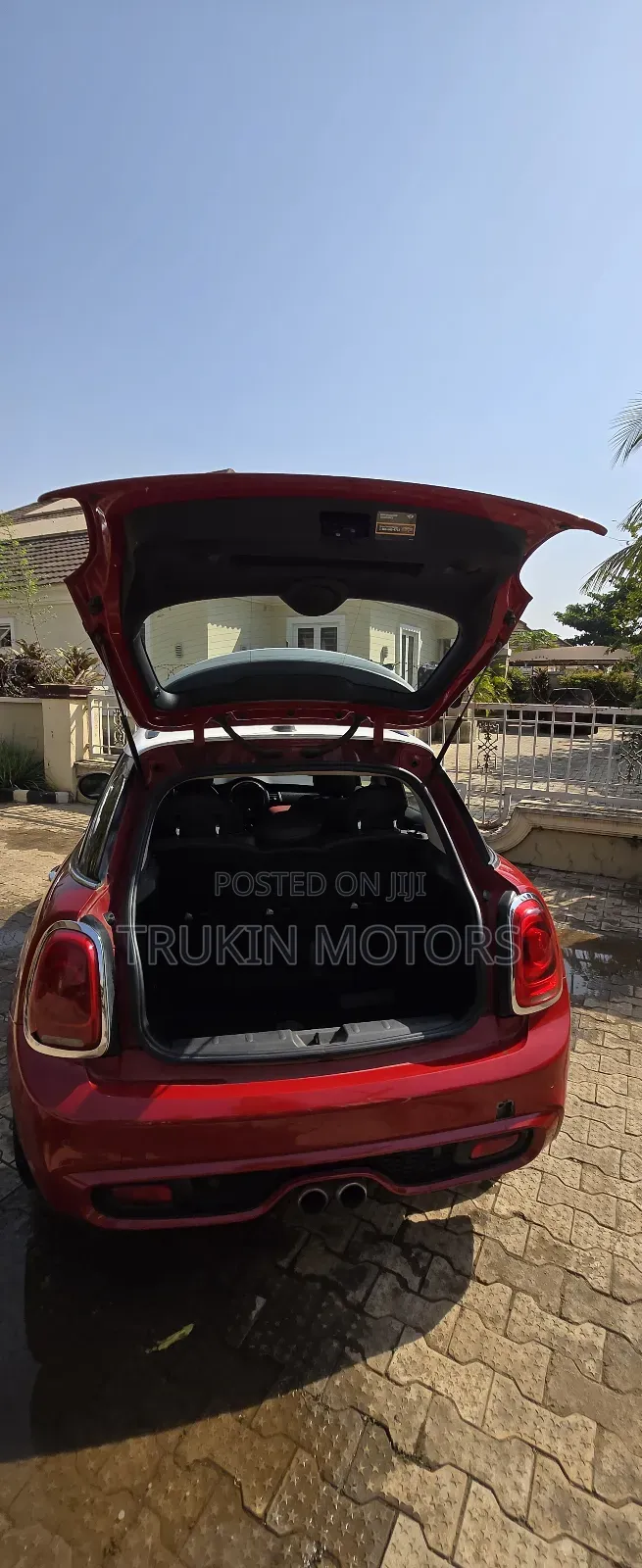 Mini Cooper 2017 Red
