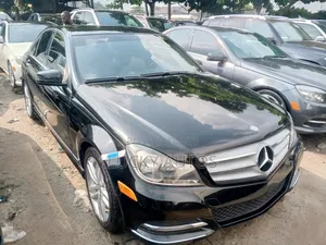 Mercedes-Benz C300 2013 Black