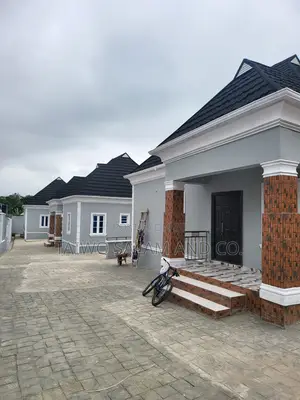 2bdrm Block of Flats in Jericho for sale