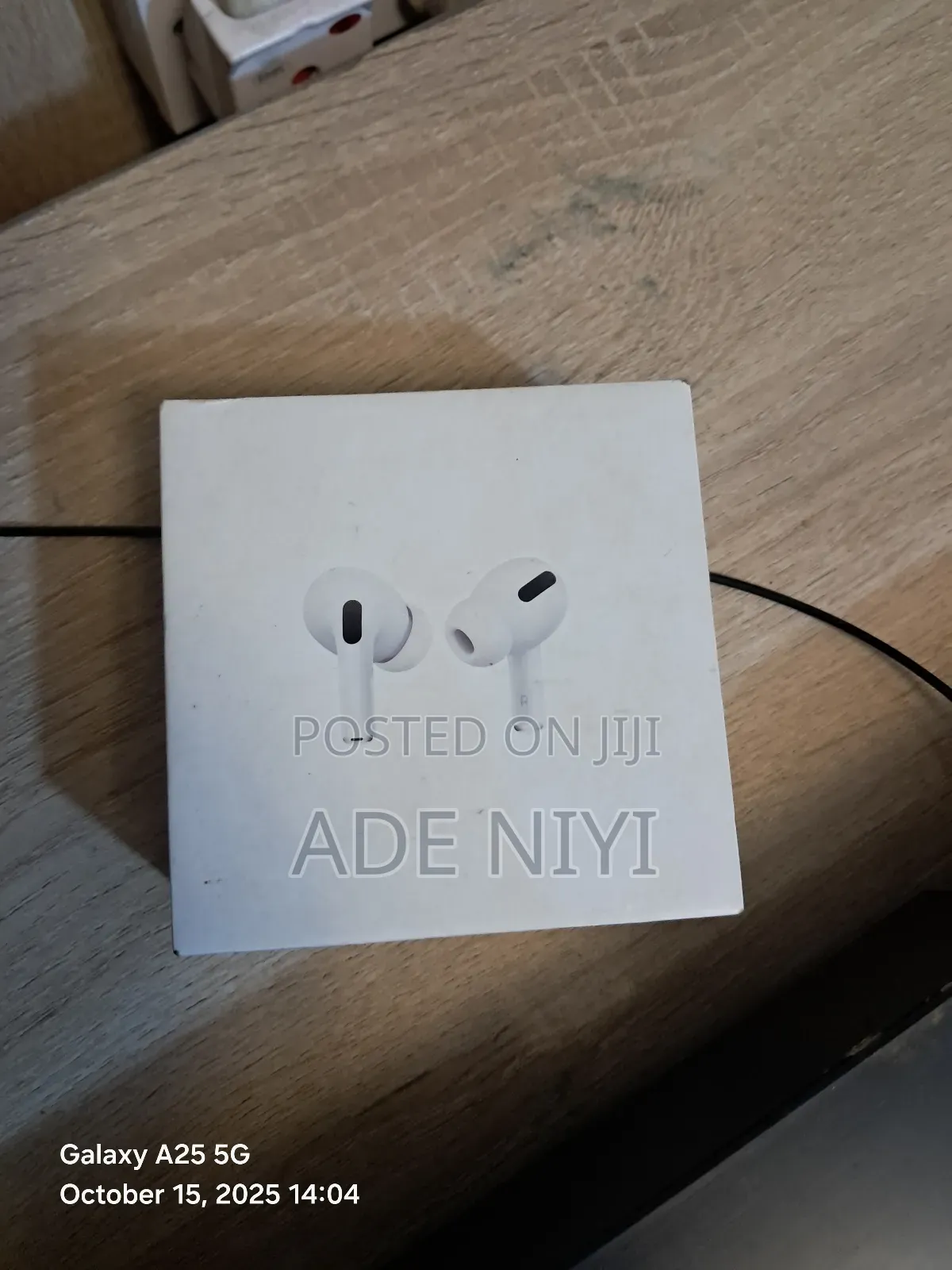 Authentic Apple Airpod2 Charging Case