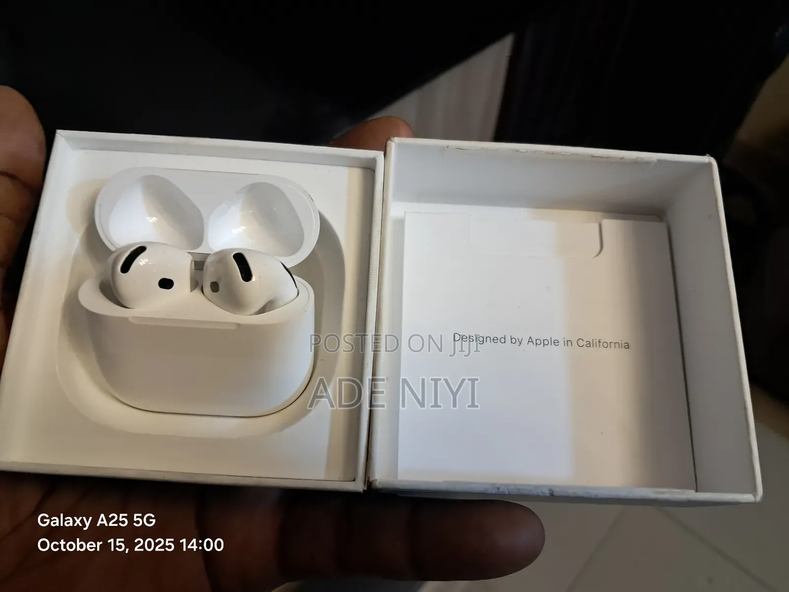 Authentic Apple Airpod2 Charging Case