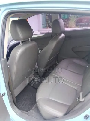 Chevrolet Spark 2LT 4dr Hatchback (1.2L 4cyl 5M) 2014 Blue