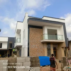 4bdrm Duplex in Estate Ojodu Berger for sale