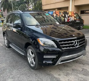 Mercedes-Benz M Class ML400 4MATIC 4dr SUV AWD (3.0L 6cyl Turbo 7A)