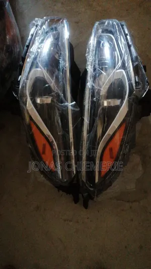 Head Light Hyundai Sonata