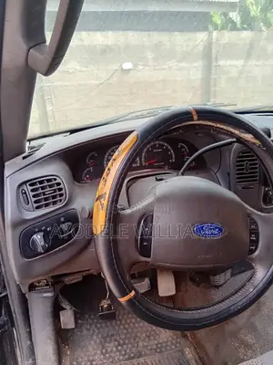 Ford F-150 Automatic 2002 Black