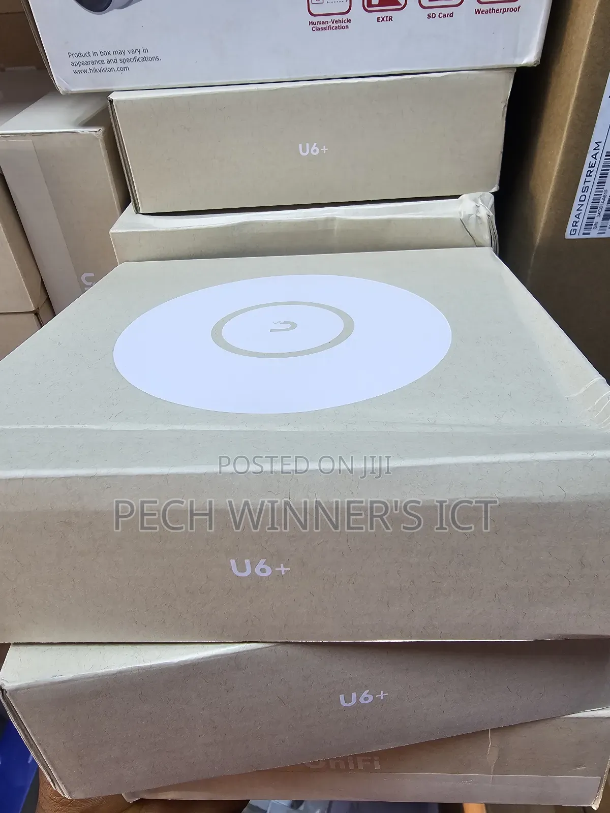 Ubiquity U6+