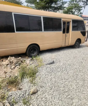 Toyota Coaster 2005 Brown