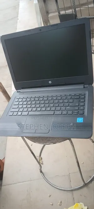 Laptop HP 240 G5 4GB Intel Pentium HDD 500GB
