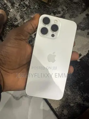 Apple iPhone 15 Pro Max 256 GB White