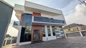 4bdrm Duplex in Carlton Gate Estate, Akobo for sale