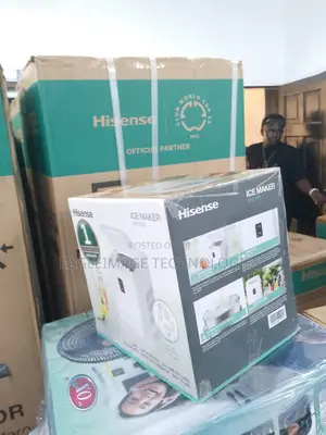 Brand New Hisense Portable Ice Maker Icm1263 - 12kg/24hrs Capacity