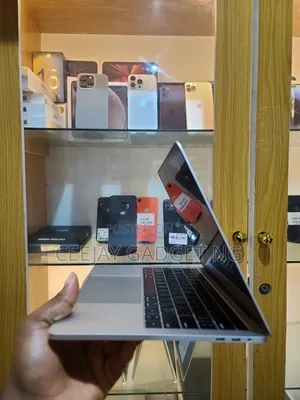 Laptop Apple MacBook Pro 2019 16GB Intel Core i5 SSD 256GB