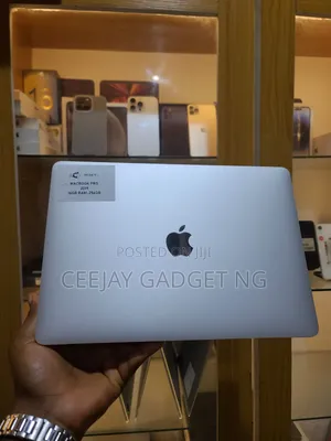 Laptop Apple MacBook Pro 2019 16GB Intel Core i5 SSD 256GB