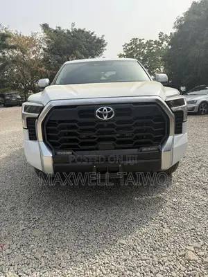 New Toyota Tundra 2025 White