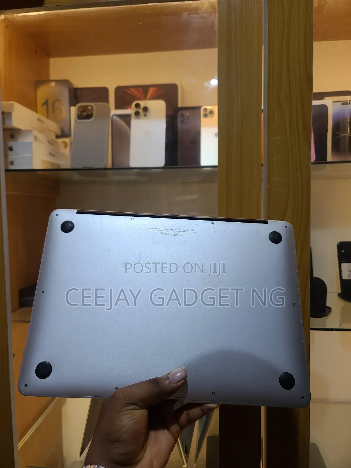 Laptop Apple MacBook Air 2017 8GB SSD 256GB
