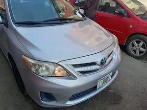 Toyota Corolla 2012 Silver