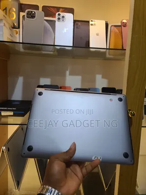 Laptop Apple MacBook Pro 2019 16GB Intel Core I5 SSD 1T