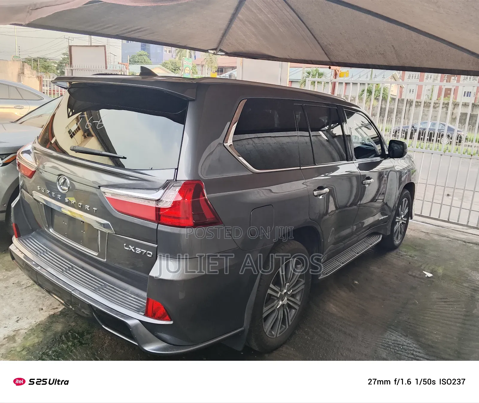 Lexus LX 2017 Gray