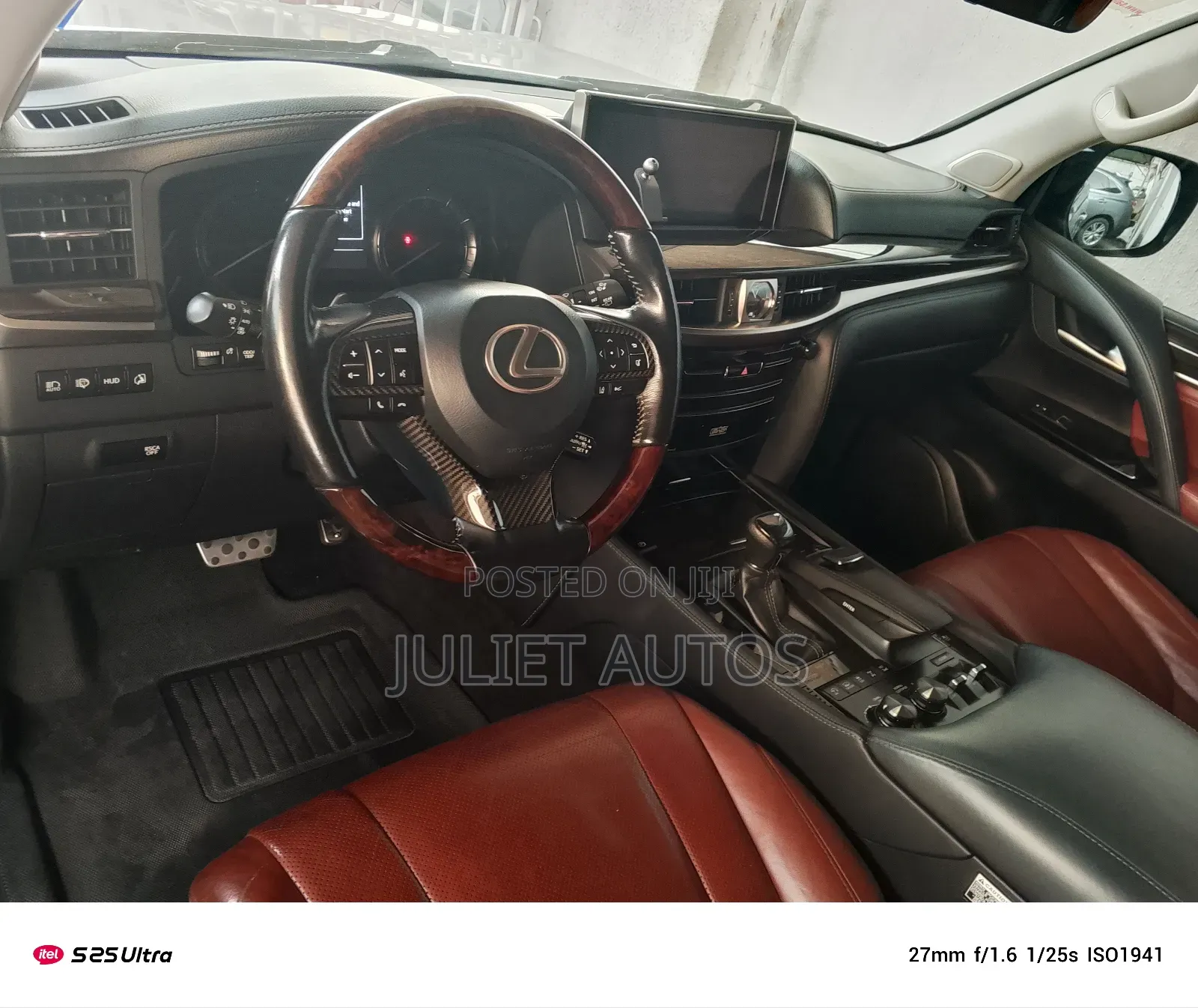 Lexus LX 2017 Gray