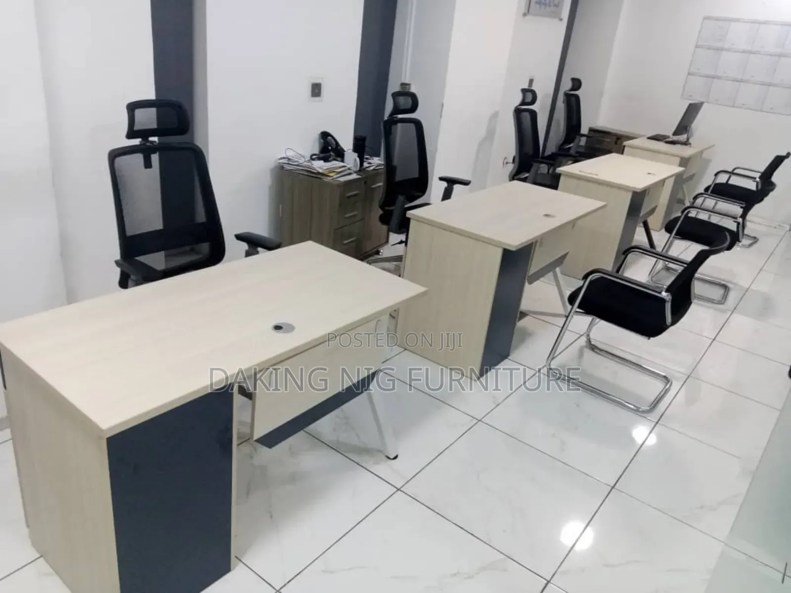High Class Office Table 1.2mtr