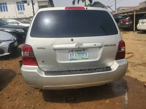 Toyota Highlander V6 2006 Gray