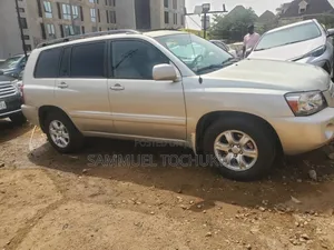 Toyota Highlander V6 2006 Gray